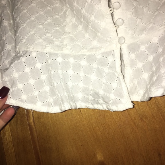 Flowy button up top. New with tags - Picture 4 of 5